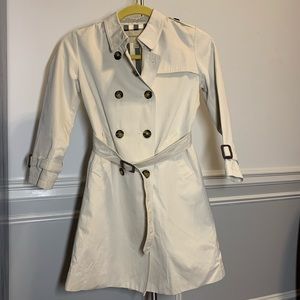 LIKE NEW BURBERRY Girls Trench Coat